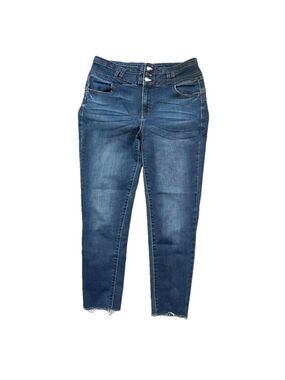 Wax jeans Sz 9 with raw hem and double belt loop detail, zip and 3 button close
